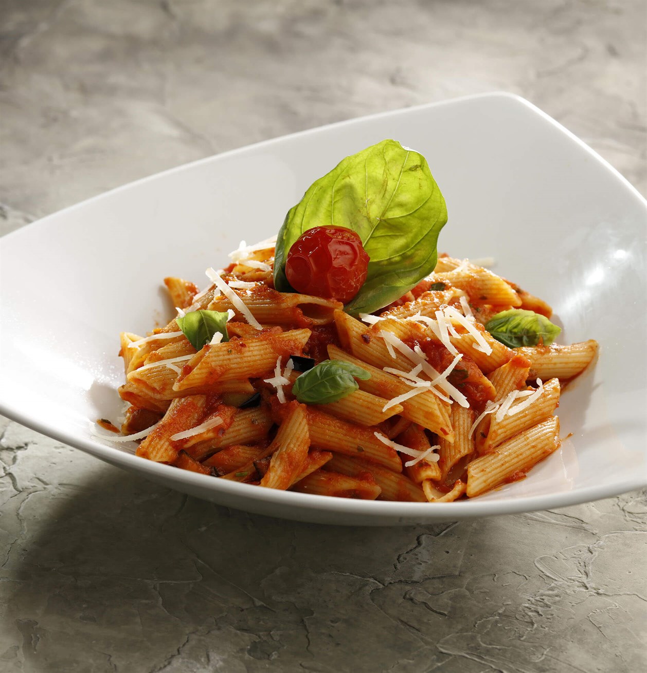 PENNE ARABİATTO