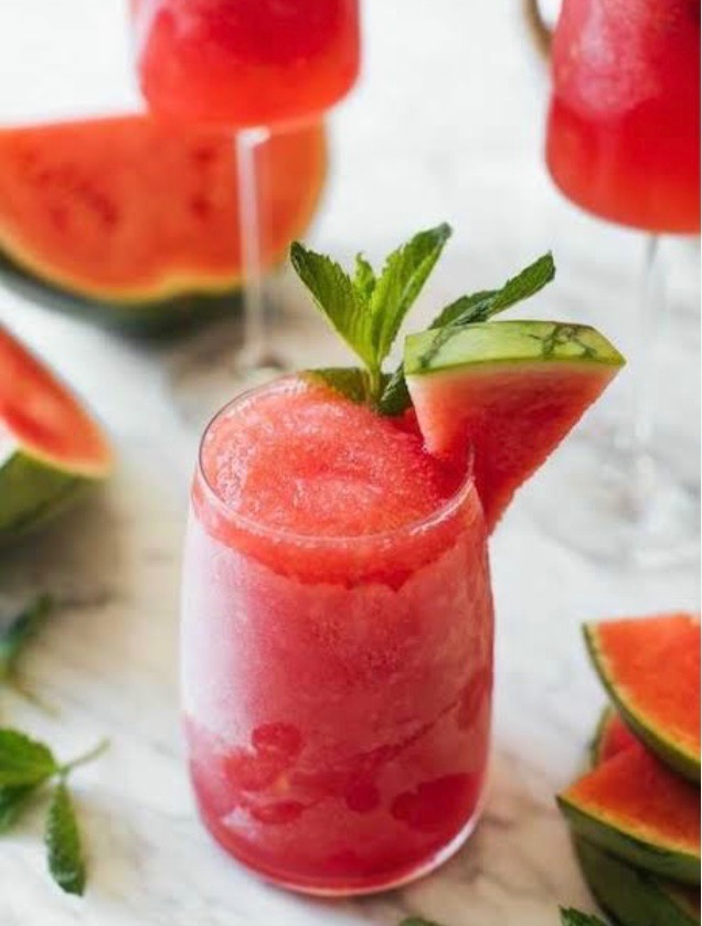 MİLKSHAKE MANGO KARPUZ