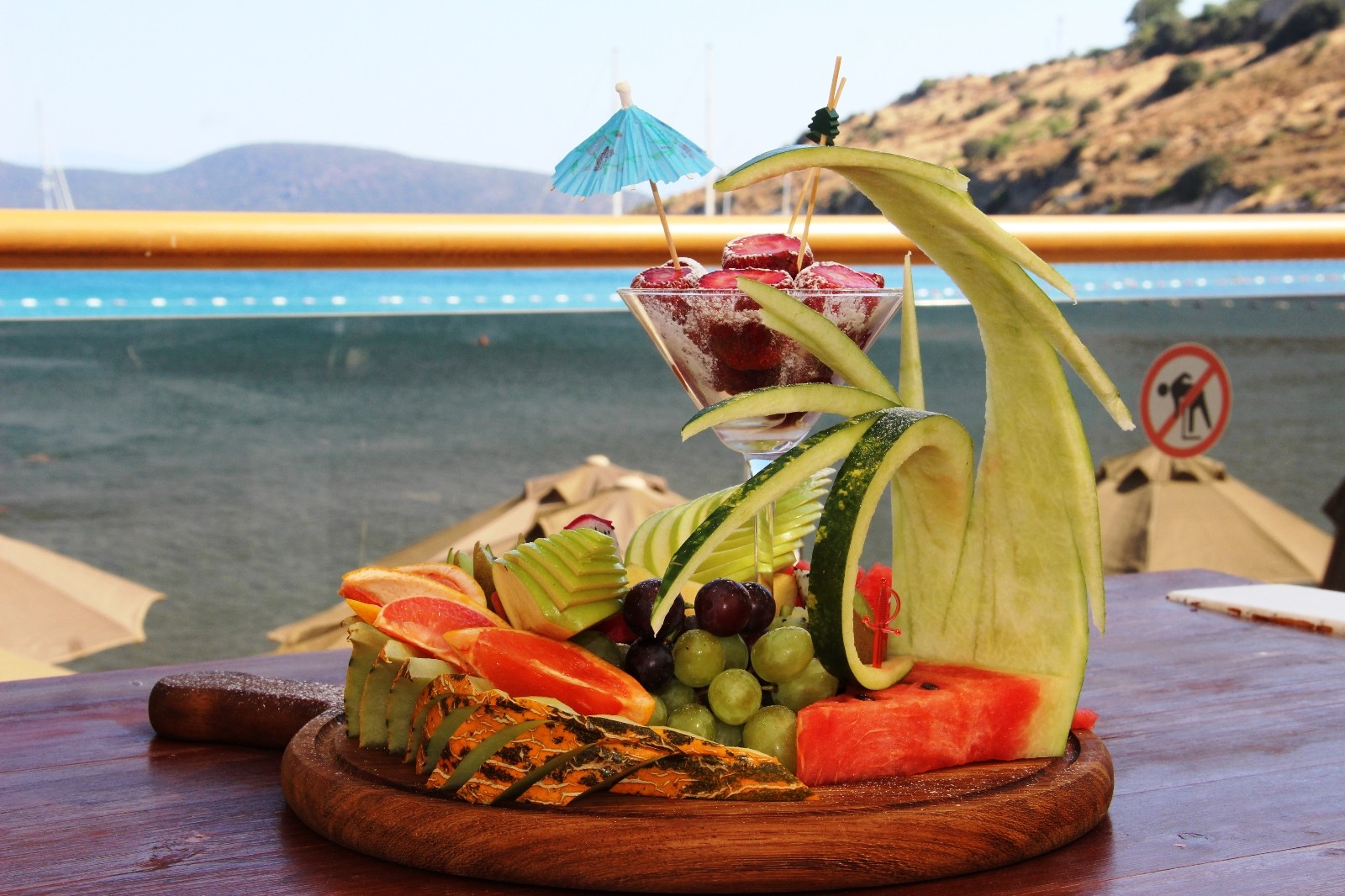 MEYVE TABAĞI BEACH (BÜYÜK)